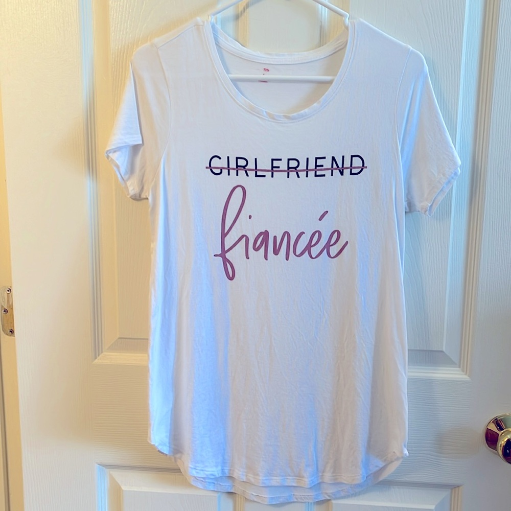 MISS TO MRS Women’s Size Small Girlfriend Fiancée Oversized T Shirt